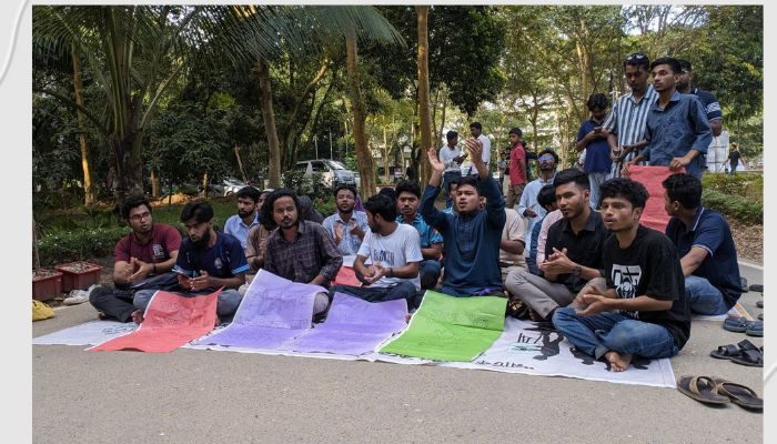 শাকসু নির্বাচনের দাবিতে শাবিপ্রবিতে শিক্ষার্থীদের অবস্থান কর্মসূচি শুরু